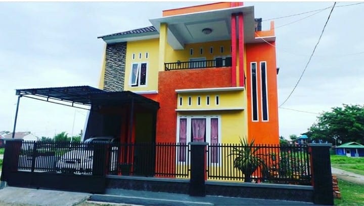 Rumah 2 Lantai
